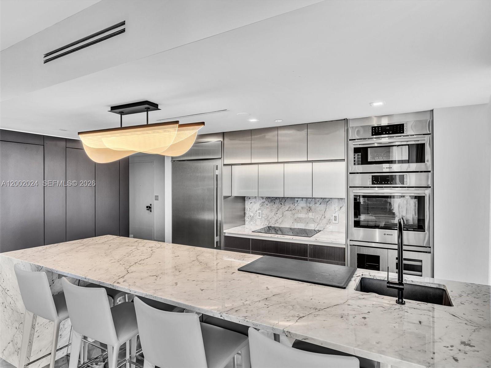 ICON BRICKELL CONDO NO 1 - Residential