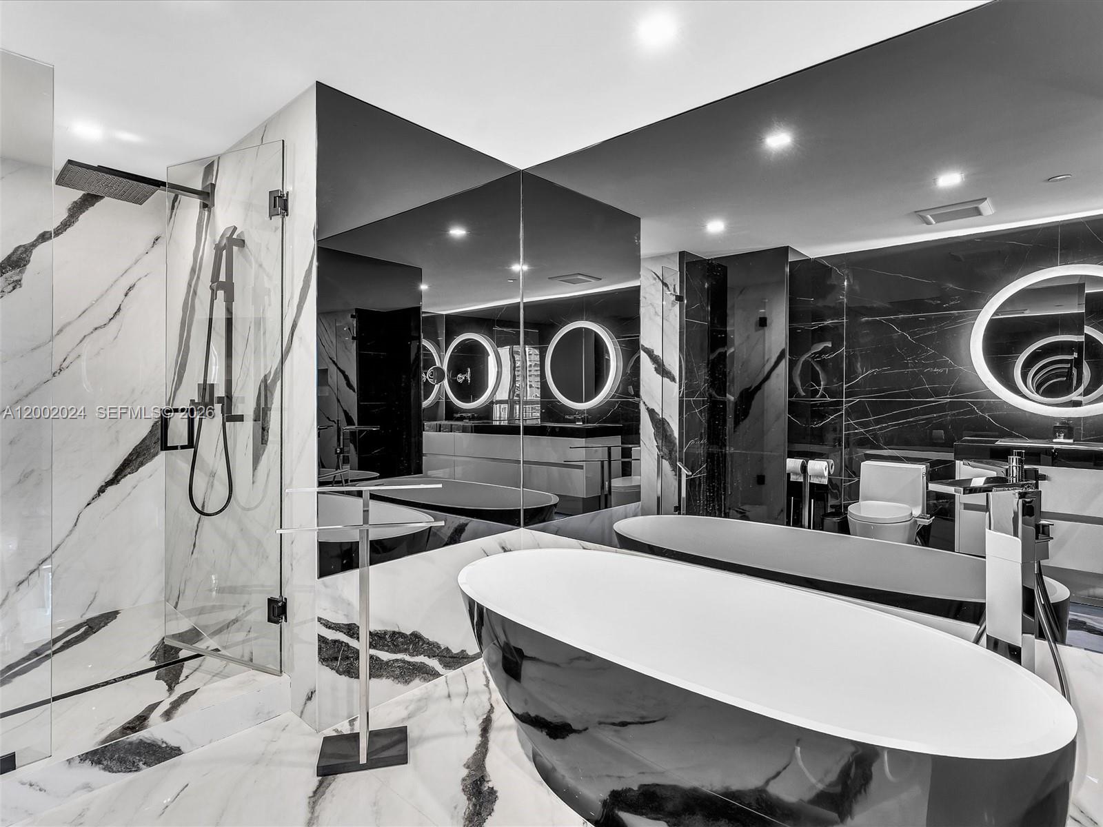 ICON BRICKELL CONDO NO 1 - Residential