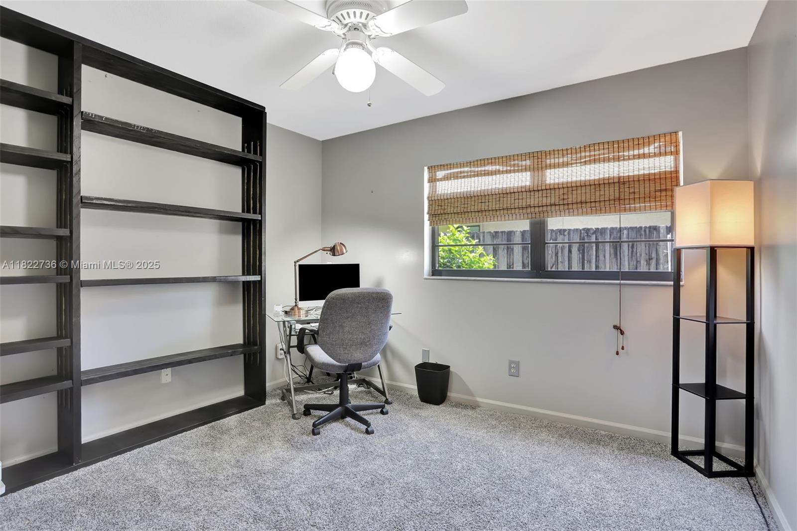 JACARANDA LAKES - Residential