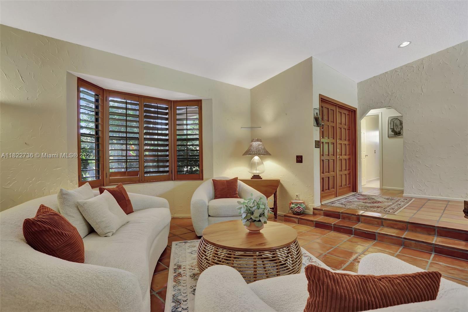 JACARANDA LAKES - Residential