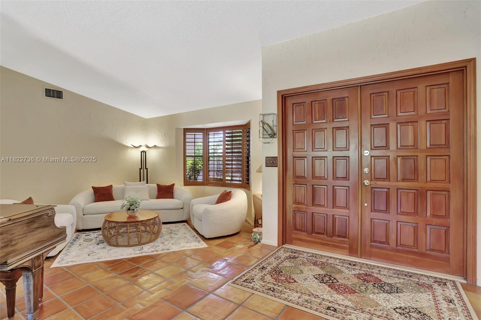 JACARANDA LAKES - Residential