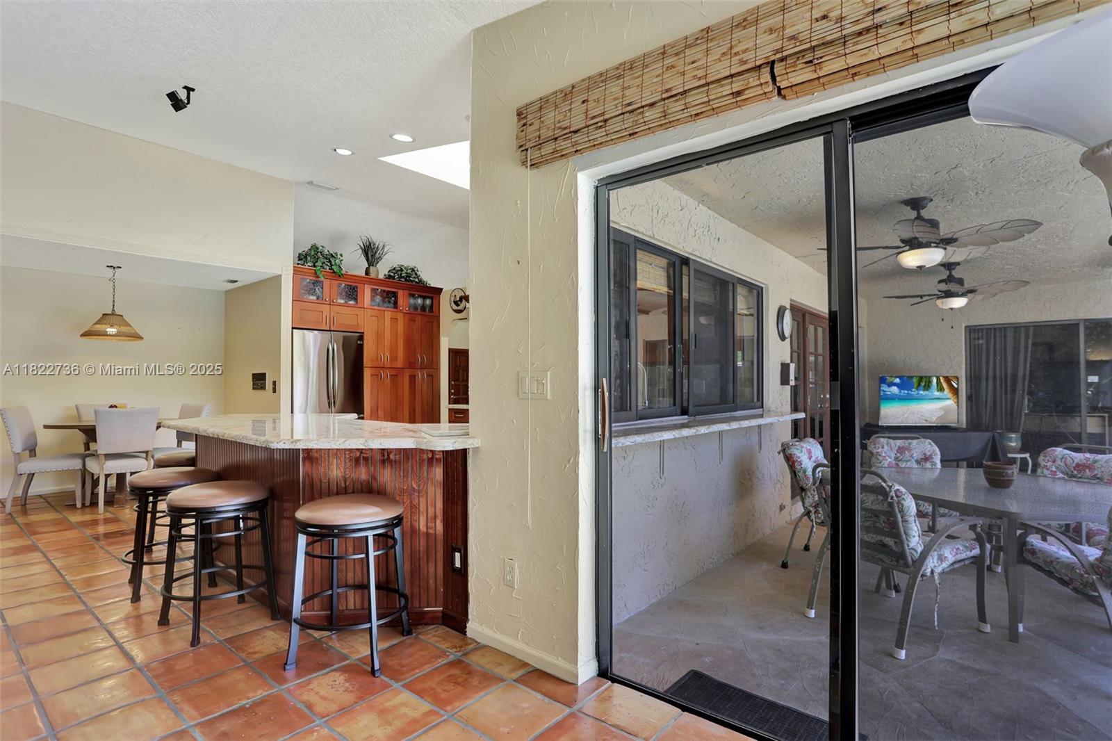 JACARANDA LAKES - Residential