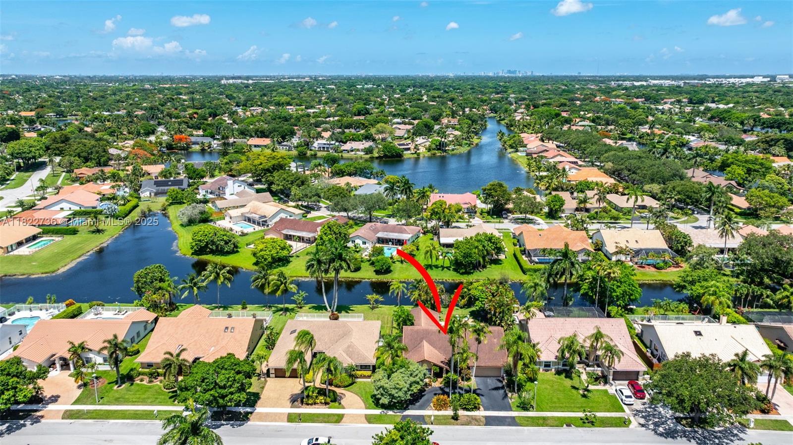 JACARANDA LAKES - Residential