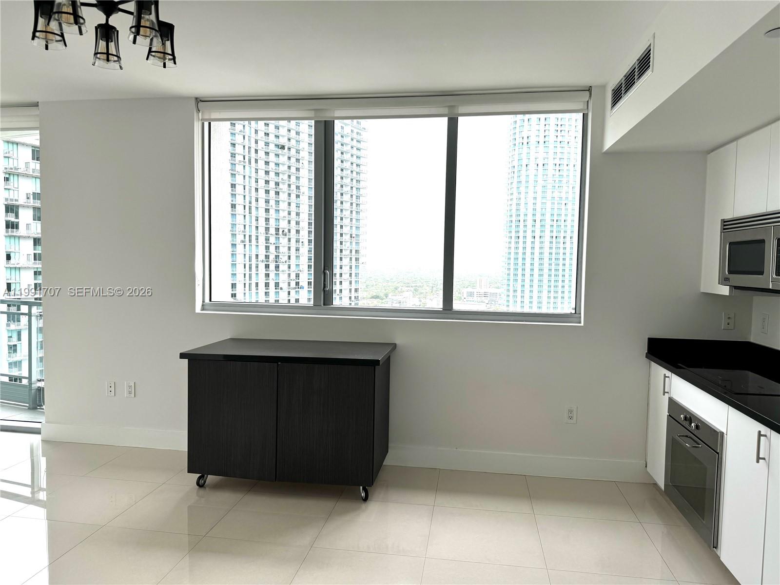 92 SW 3rd St 2905