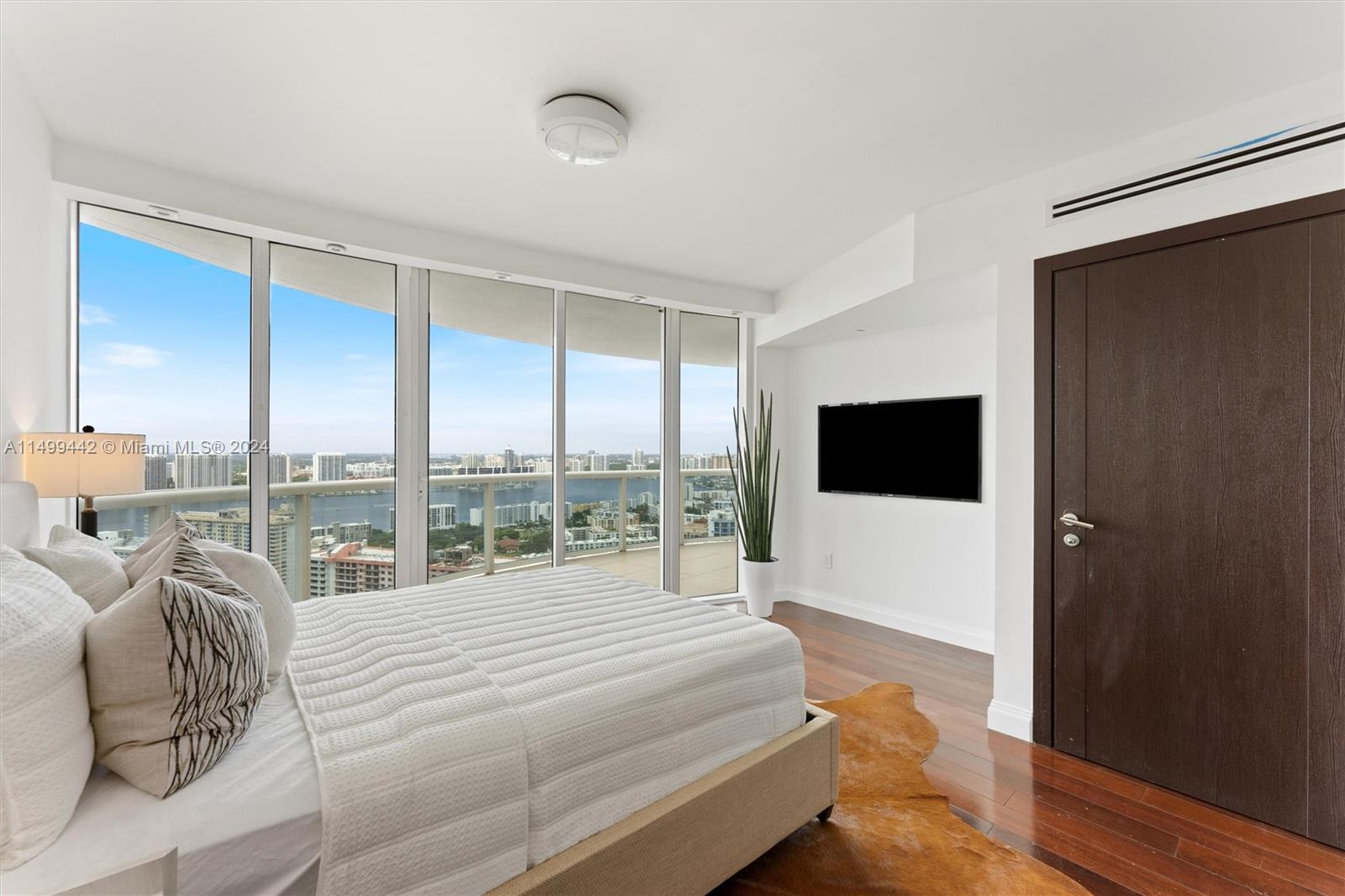 OCEAN FOUR CONDO - Residential