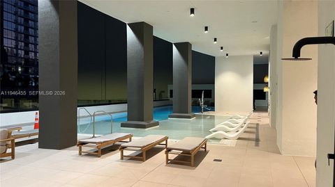 225 N Miami Ave 312 Miami FL 33128