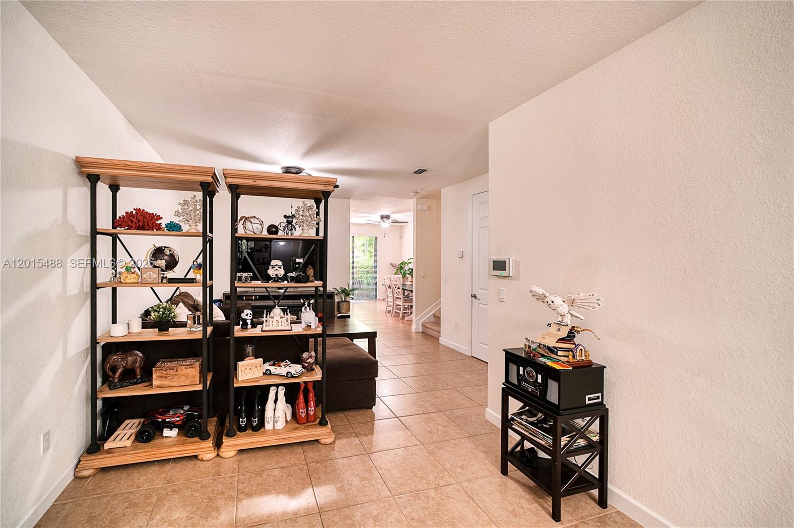 SIMONTON COURT - Residential