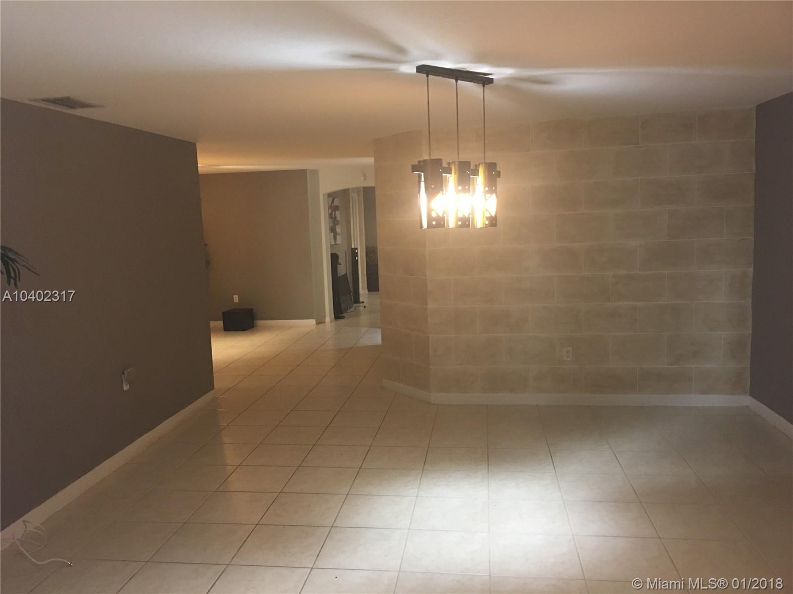 PARK LAKES SEC 2 - Residential Lease