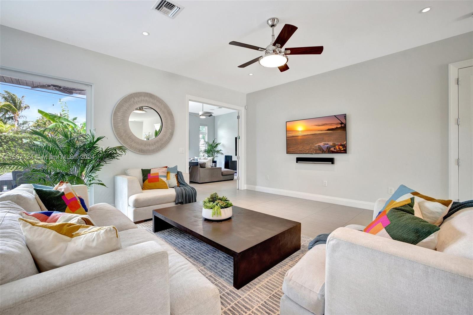 SILVER SHORES SEC OF LAUD - Residential