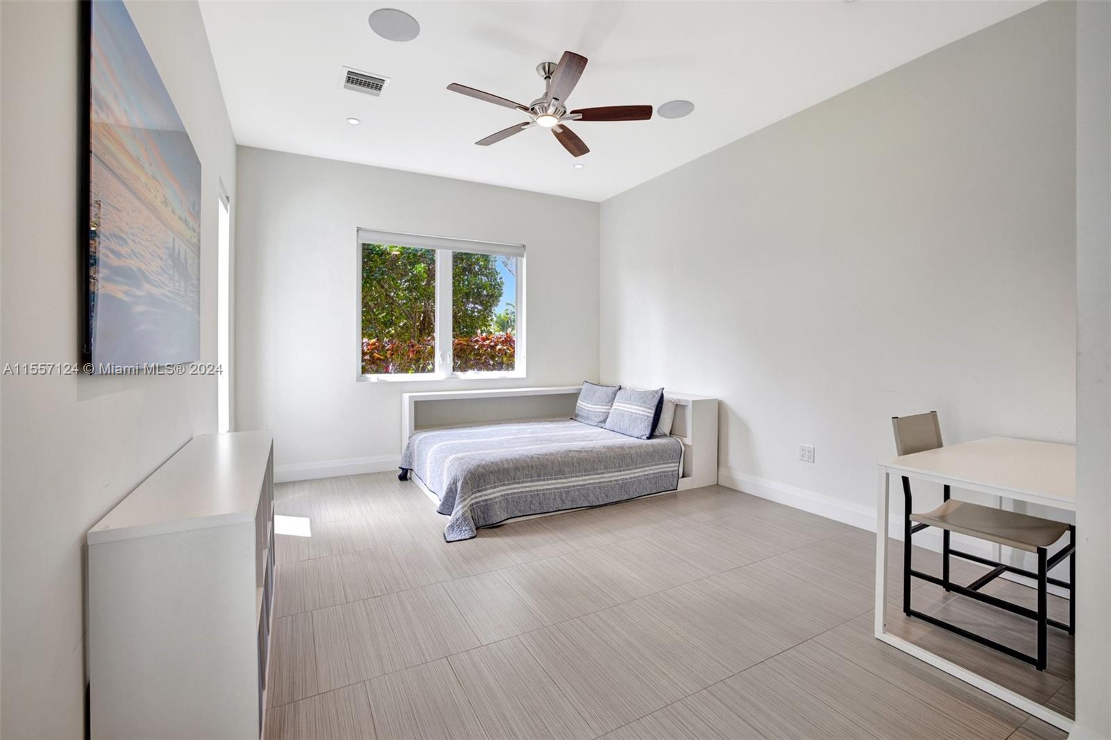 SILVER SHORES SEC OF LAUD - Residential