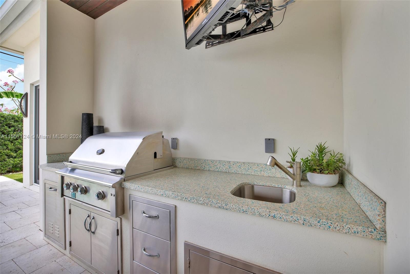 SILVER SHORES SEC OF LAUD - Residential