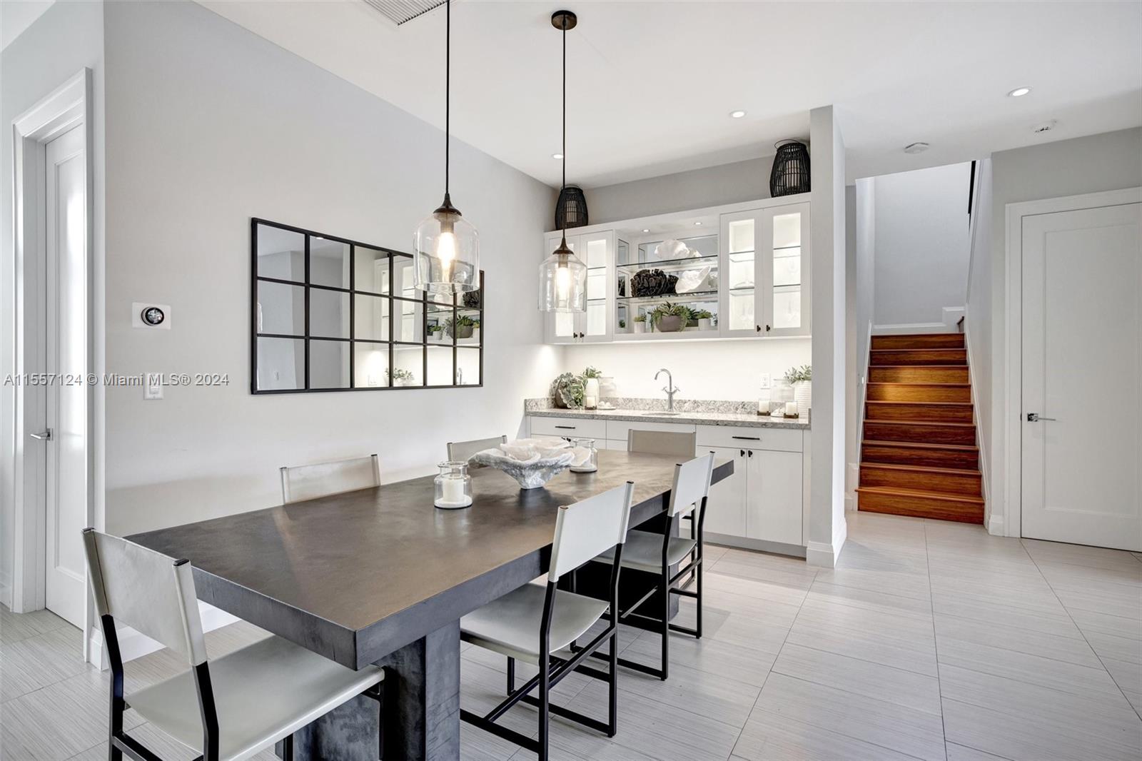 SILVER SHORES SEC OF LAUD - Residential