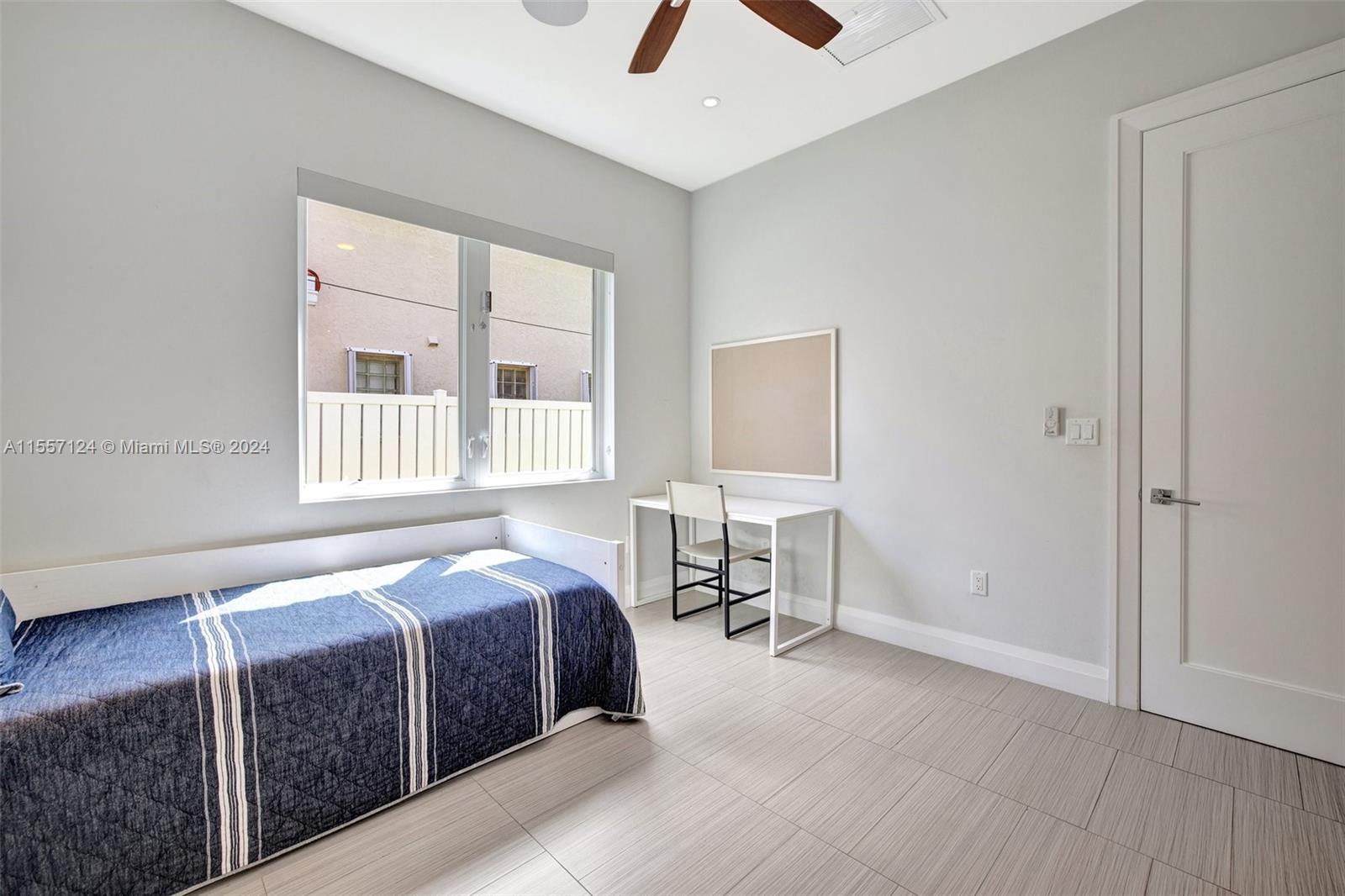 SILVER SHORES SEC OF LAUD - Residential