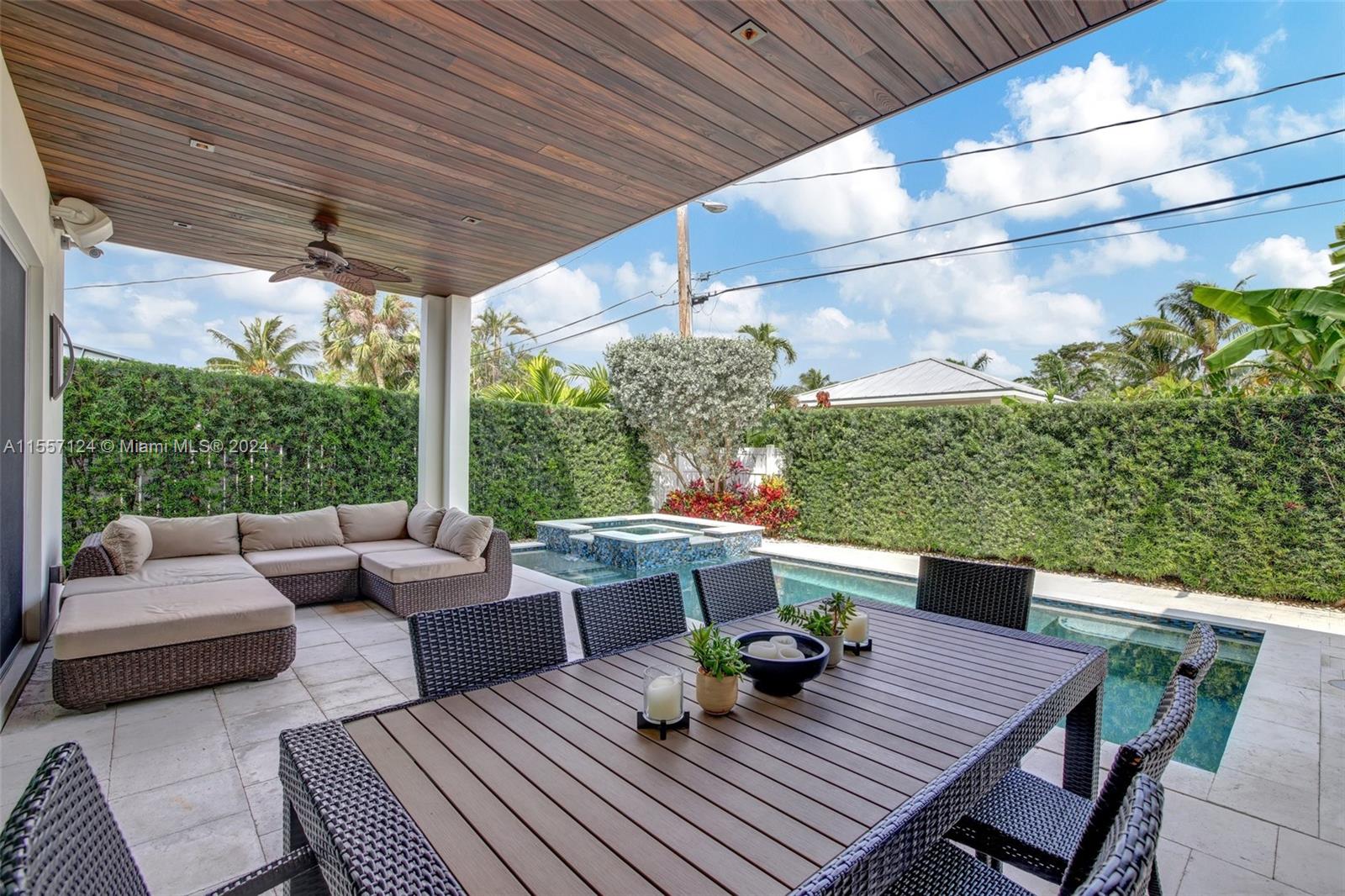 SILVER SHORES SEC OF LAUD - Residential