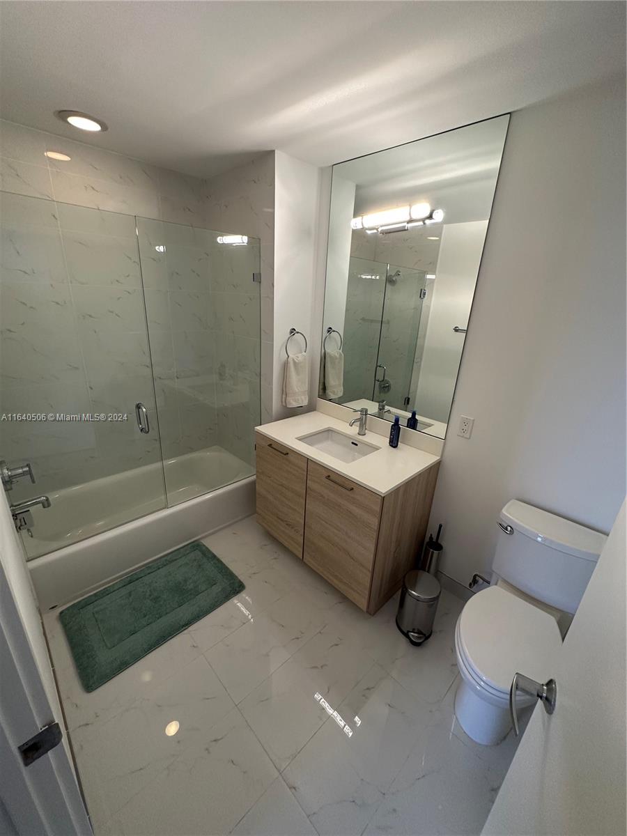 Photo 33 of 33 of 16385 Biscayne Blvd PH7 condo