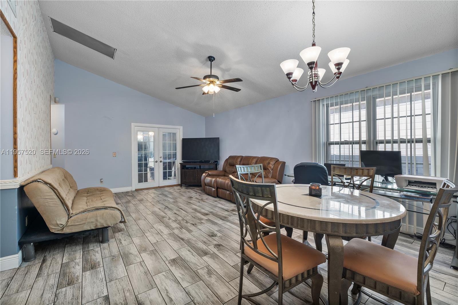 GRANT STATION - Residential