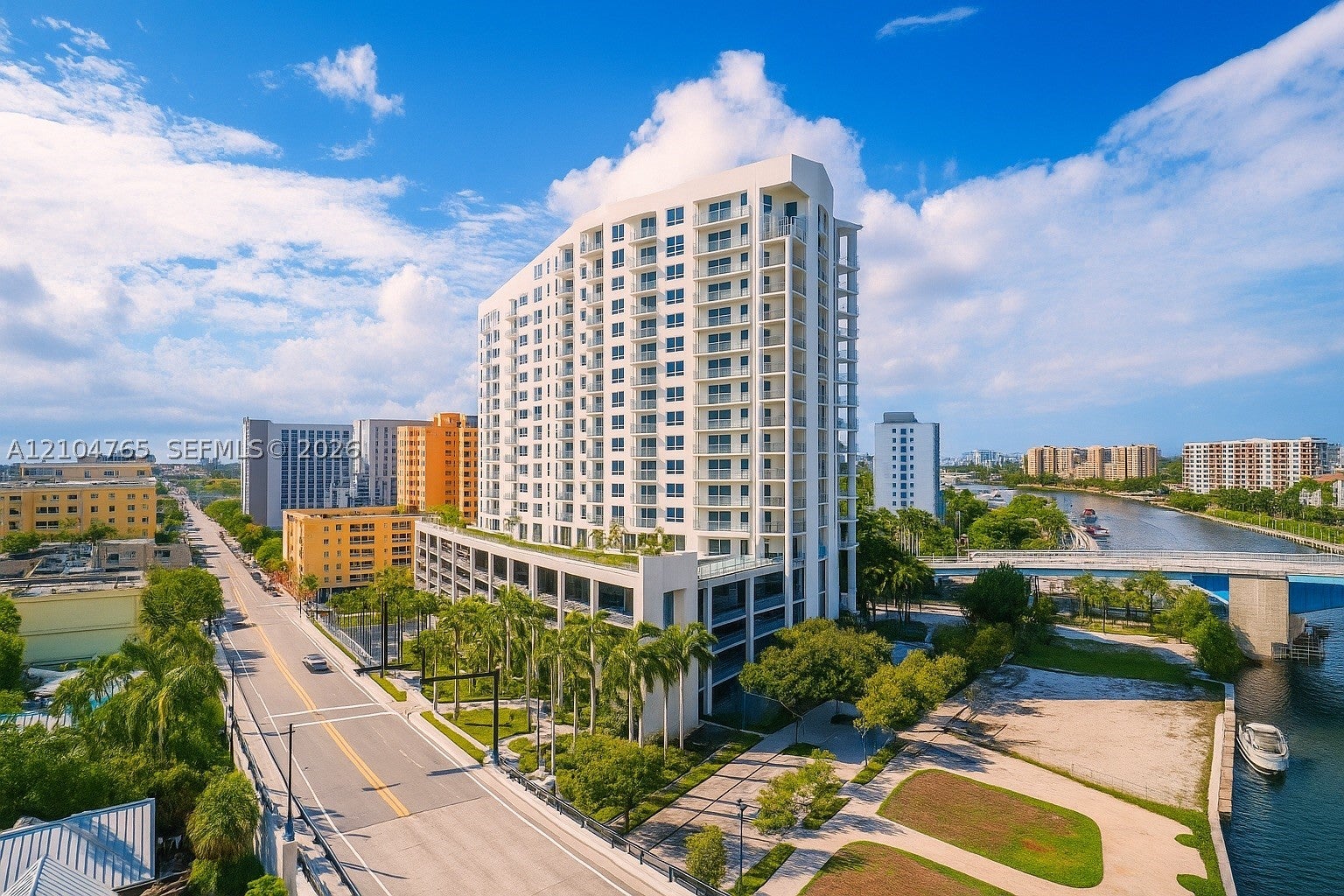 10 SW South River Dr 1202
