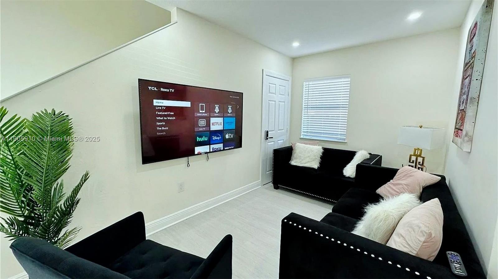 View photos, virtual tours, details... 875 NW 2nd St