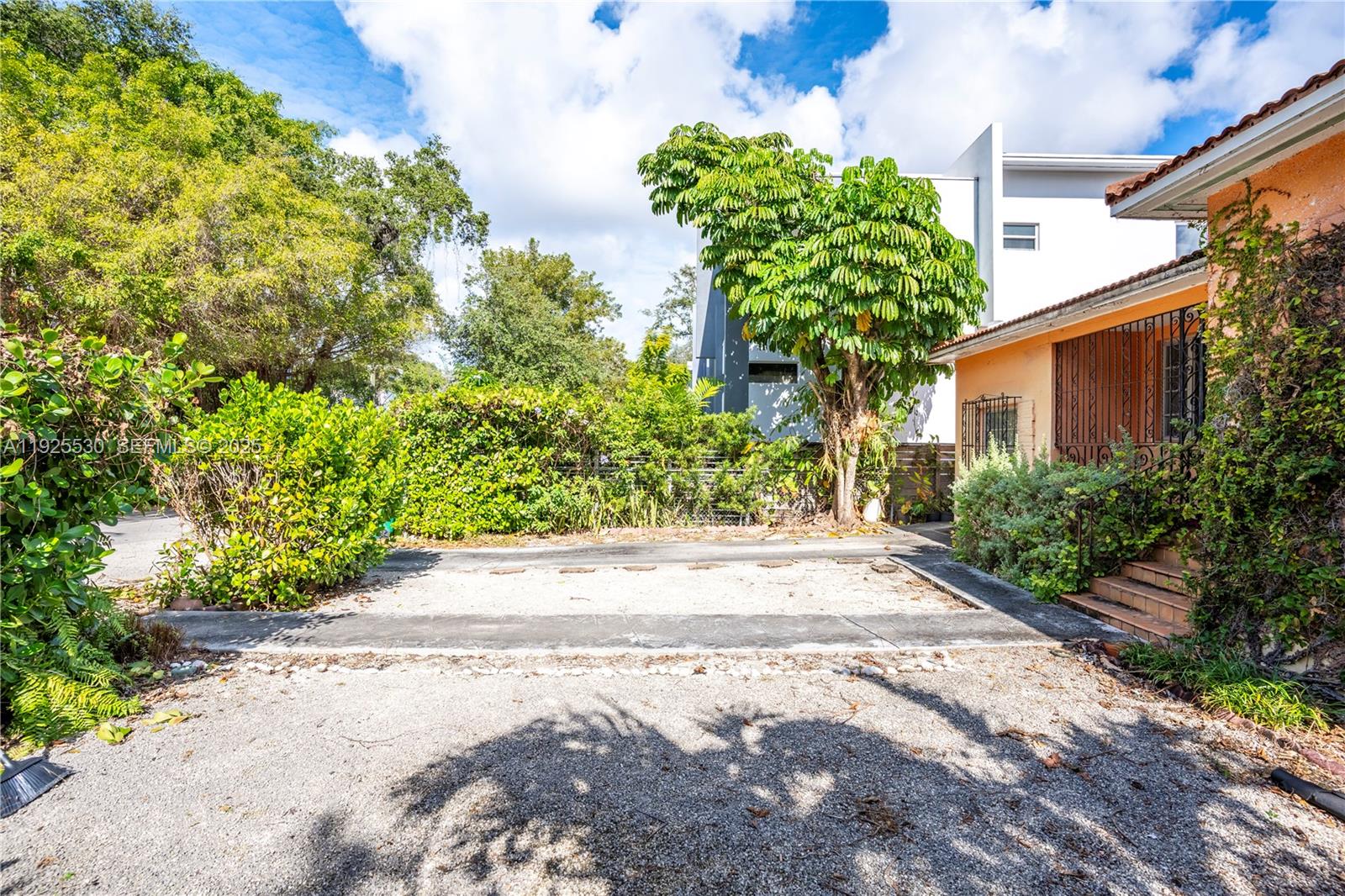 POMELO PARK - Residential