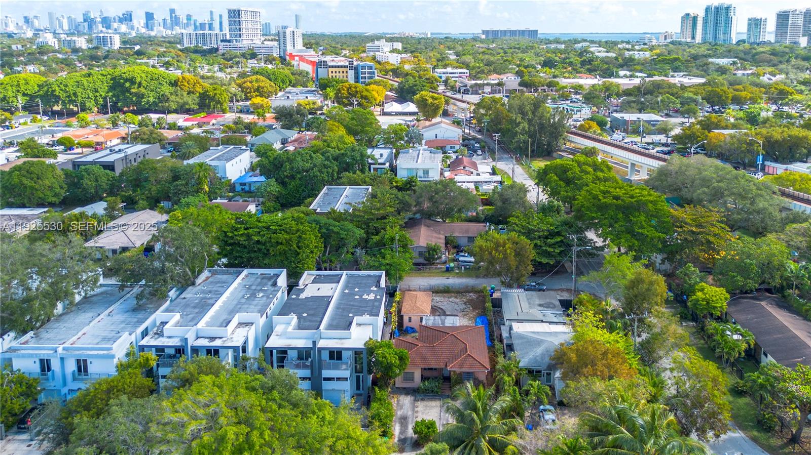 POMELO PARK - Residential