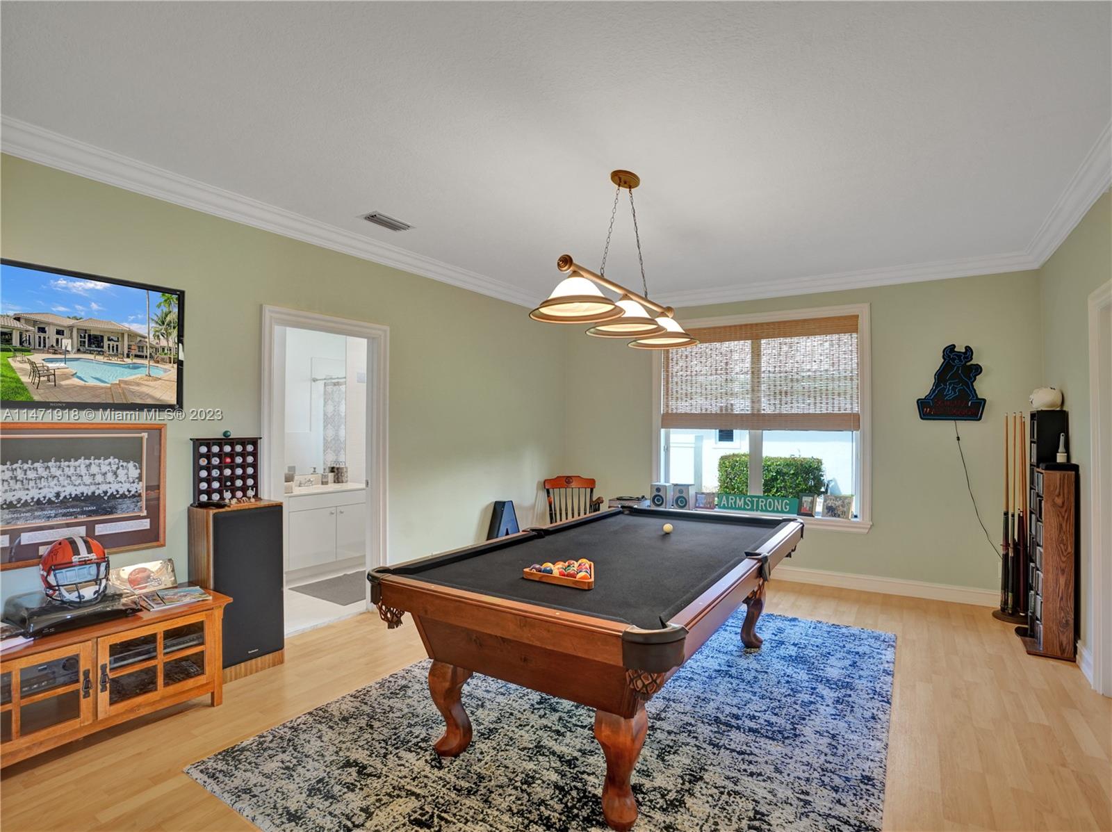 Weston Hills Country Club - Residential