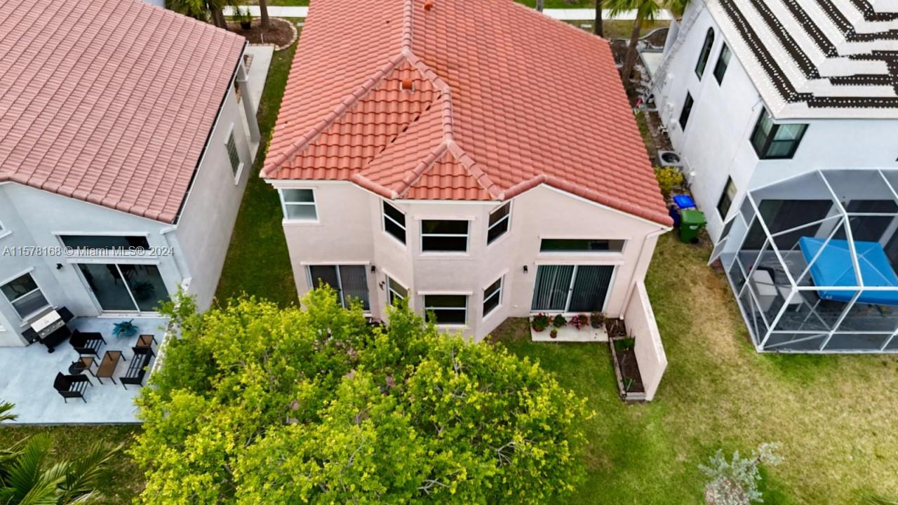TOWNGATE - Residential