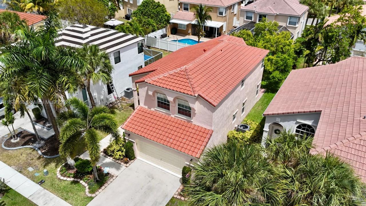 TOWNGATE - Residential