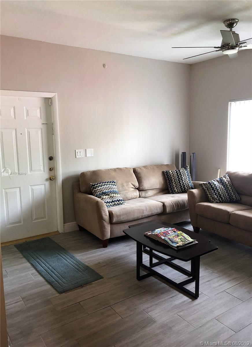 REFLECTIONS AT PEMBROKE - Residential Lease