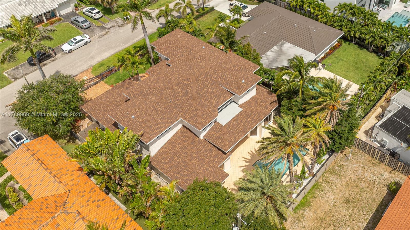 BOCA RATON RIVIERA UNIT C - Residential