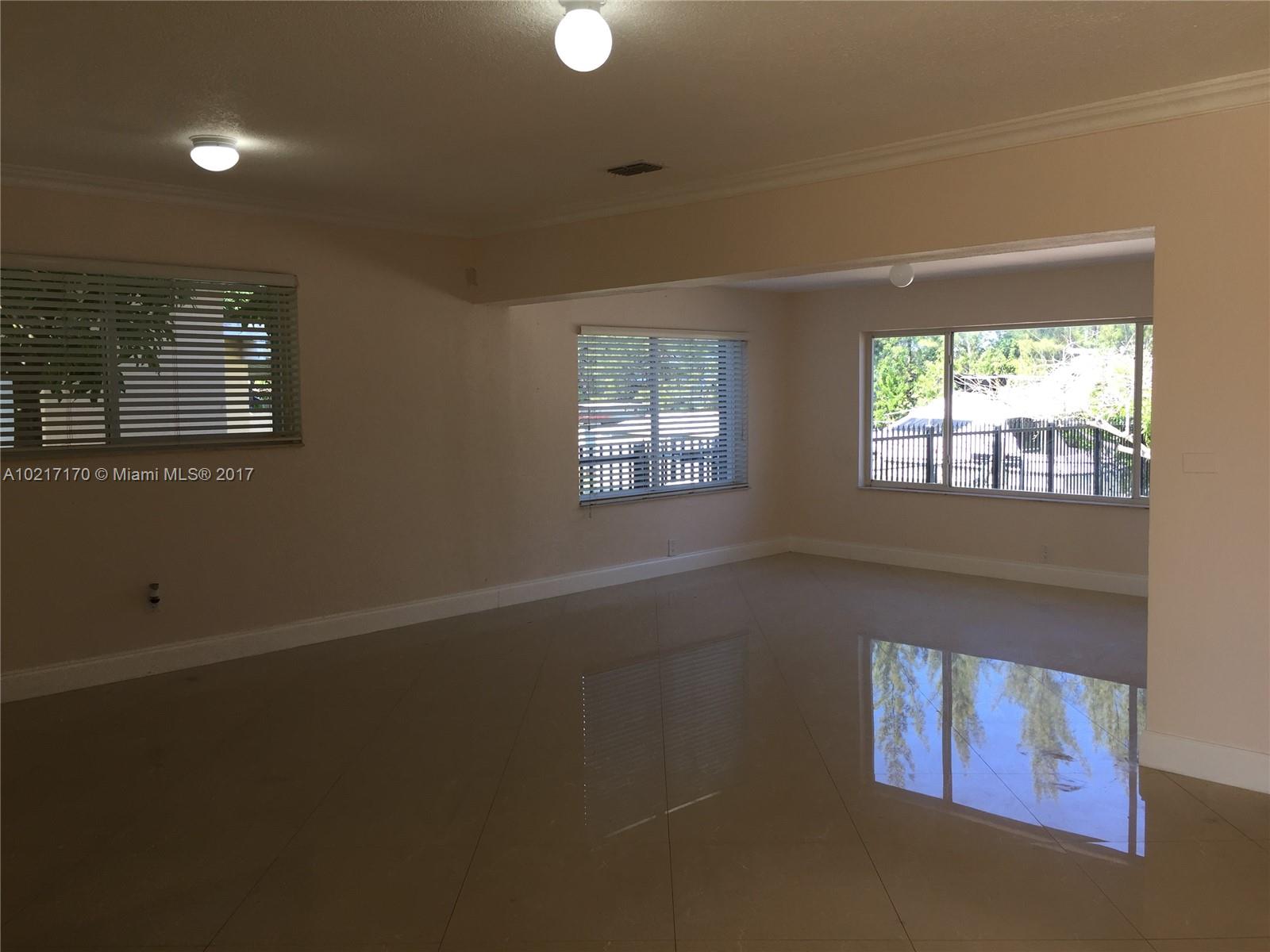 Grapeland Heights - Residential Lease