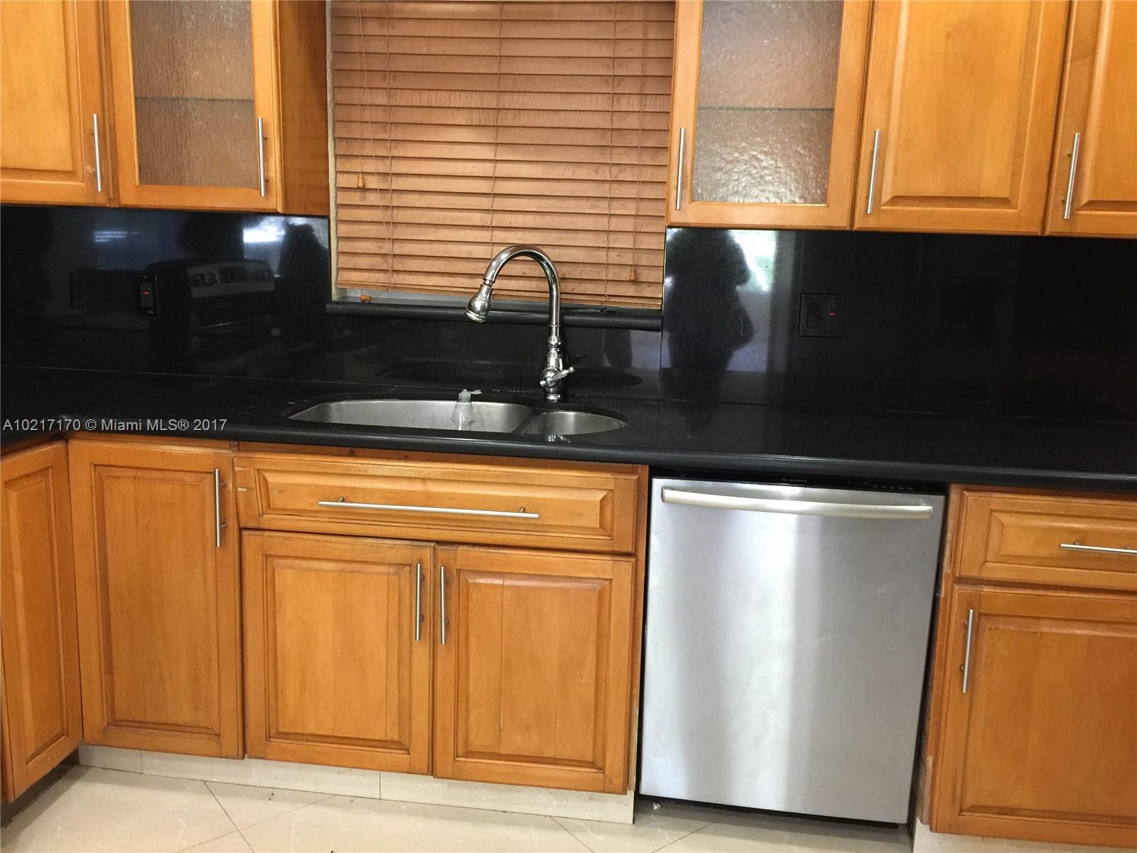 Grapeland Heights - Residential Lease