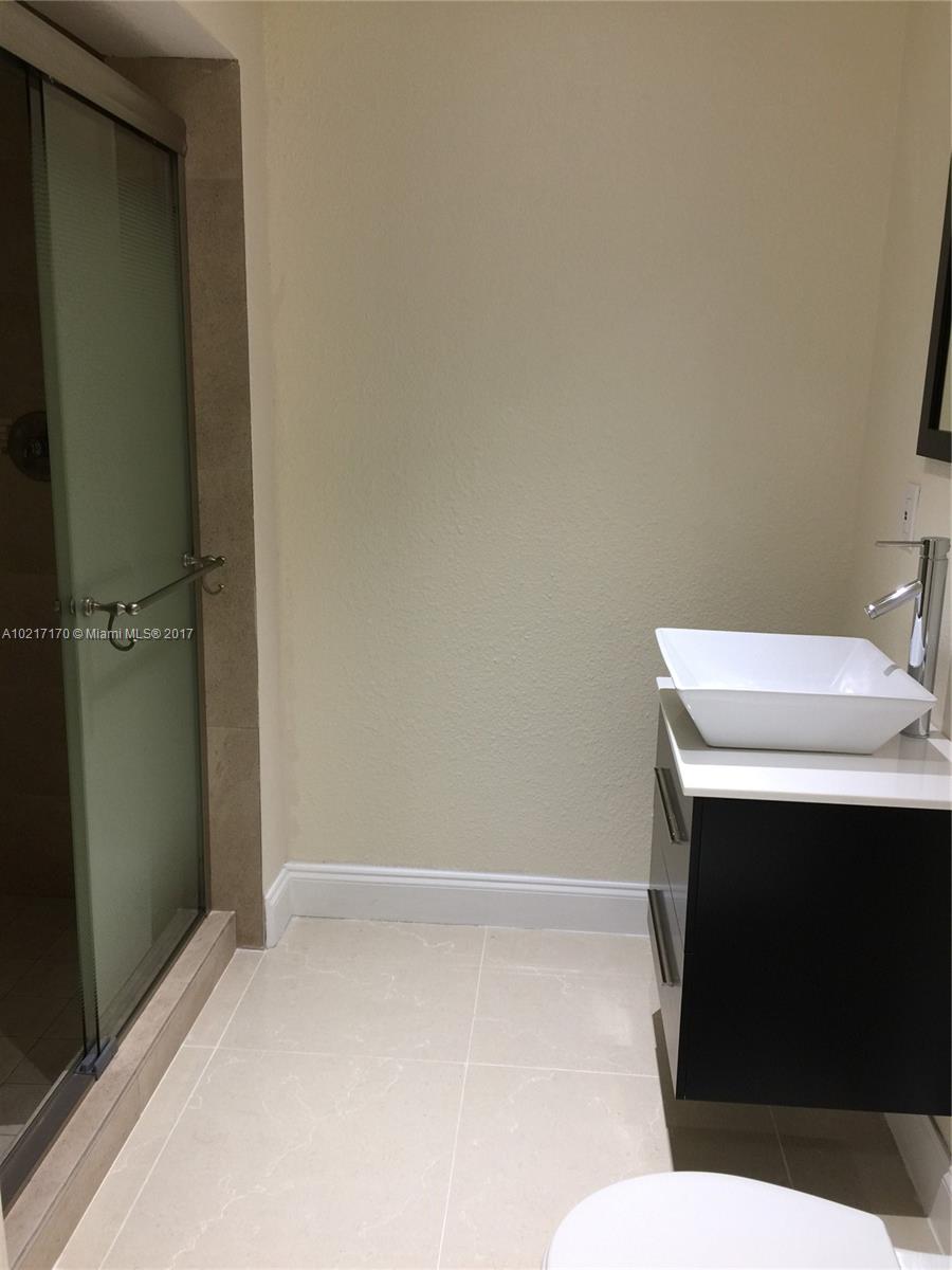 Grapeland Heights - Residential Lease