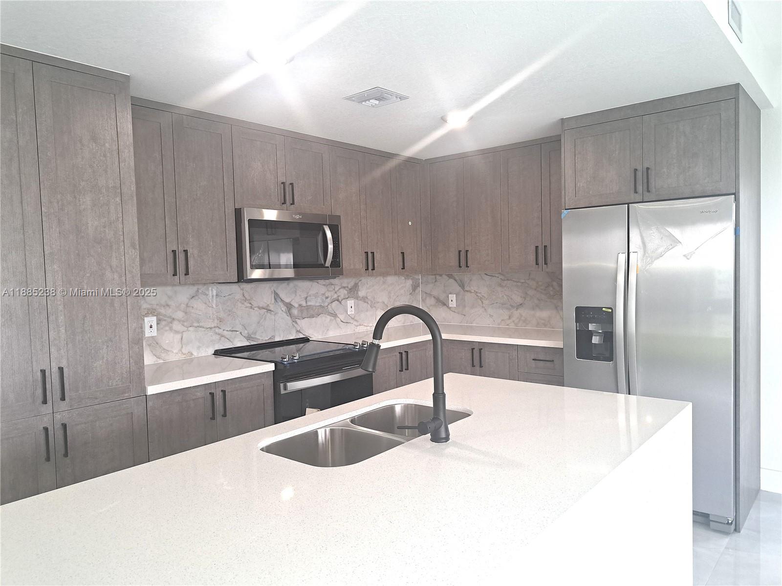 On Alba ONX Homes - Residential Lease