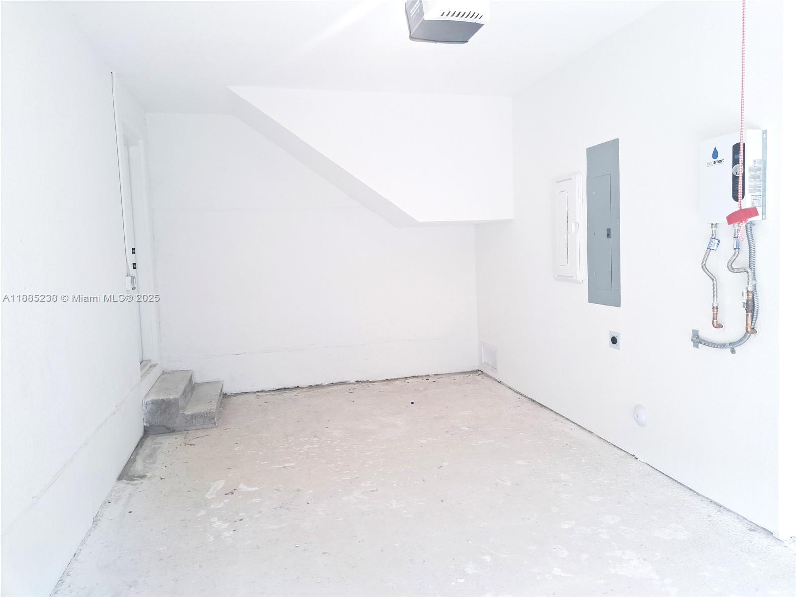 On Alba ONX Homes - Residential Lease