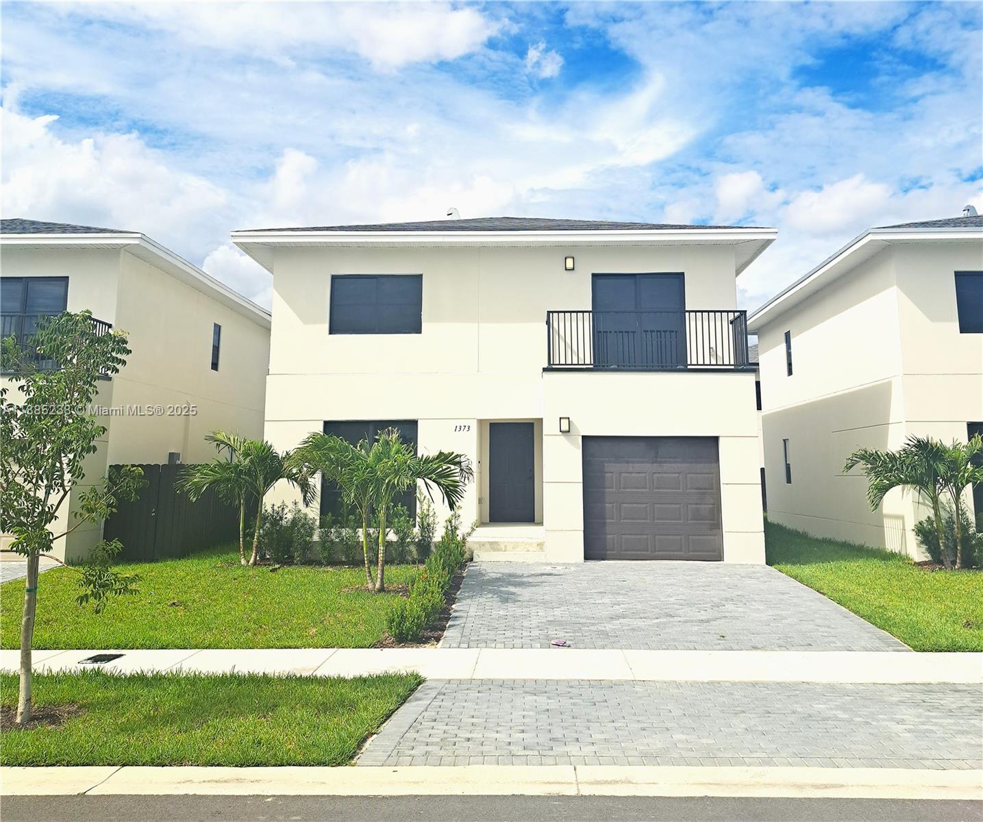 On Alba ONX Homes - Residential Lease