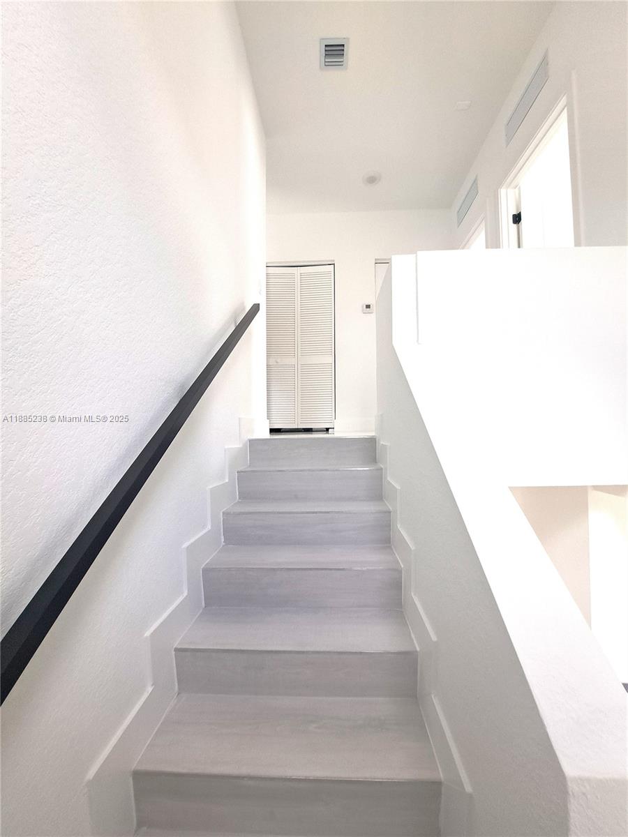 On Alba ONX Homes - Residential Lease