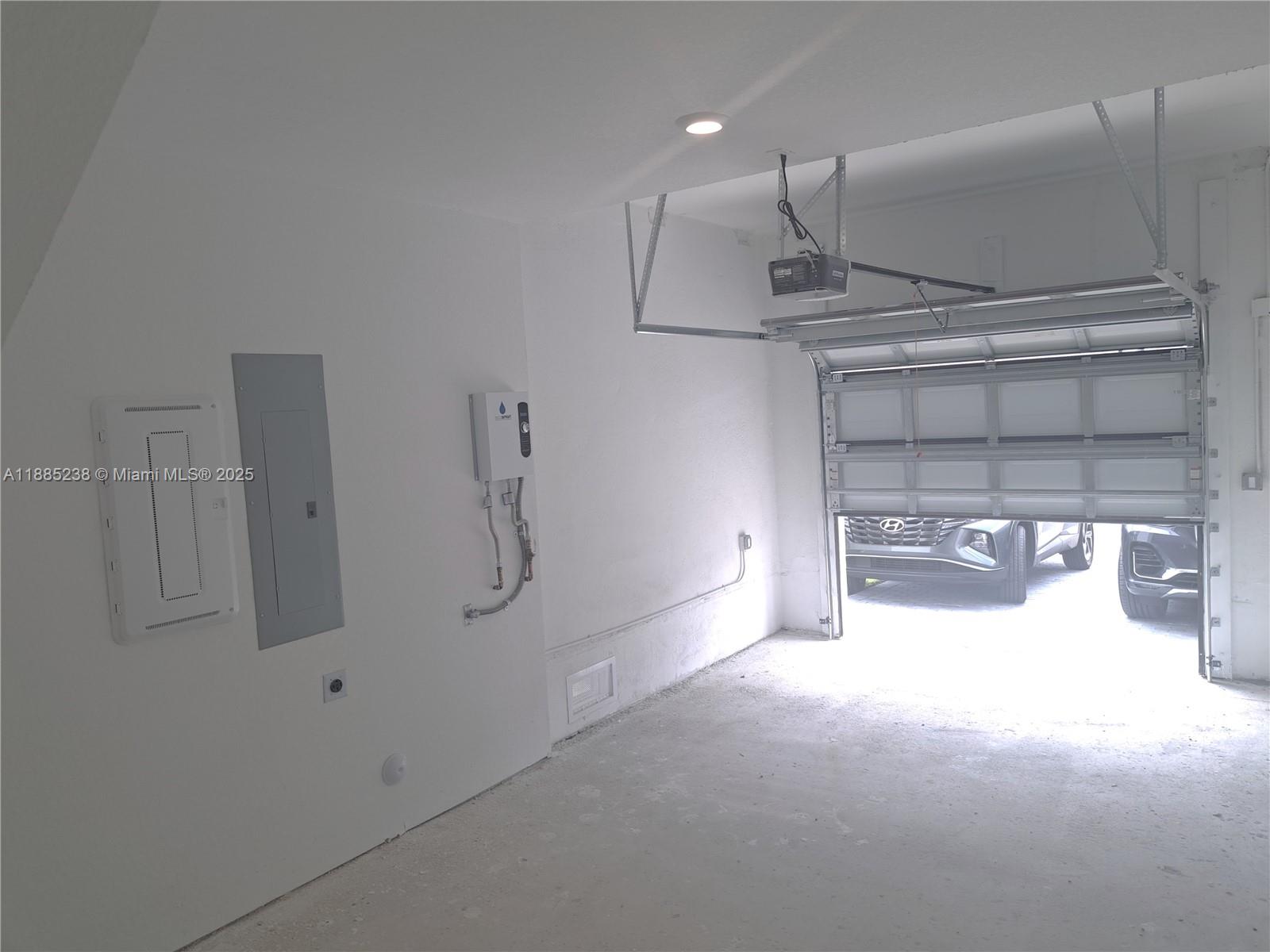 On Alba ONX Homes - Residential Lease