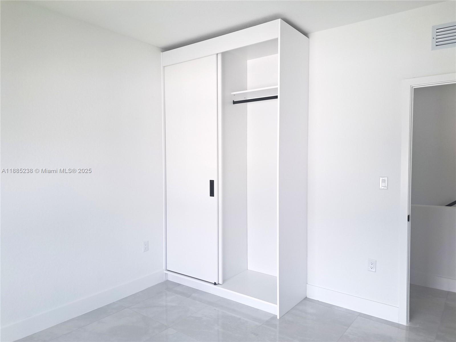 On Alba ONX Homes - Residential Lease
