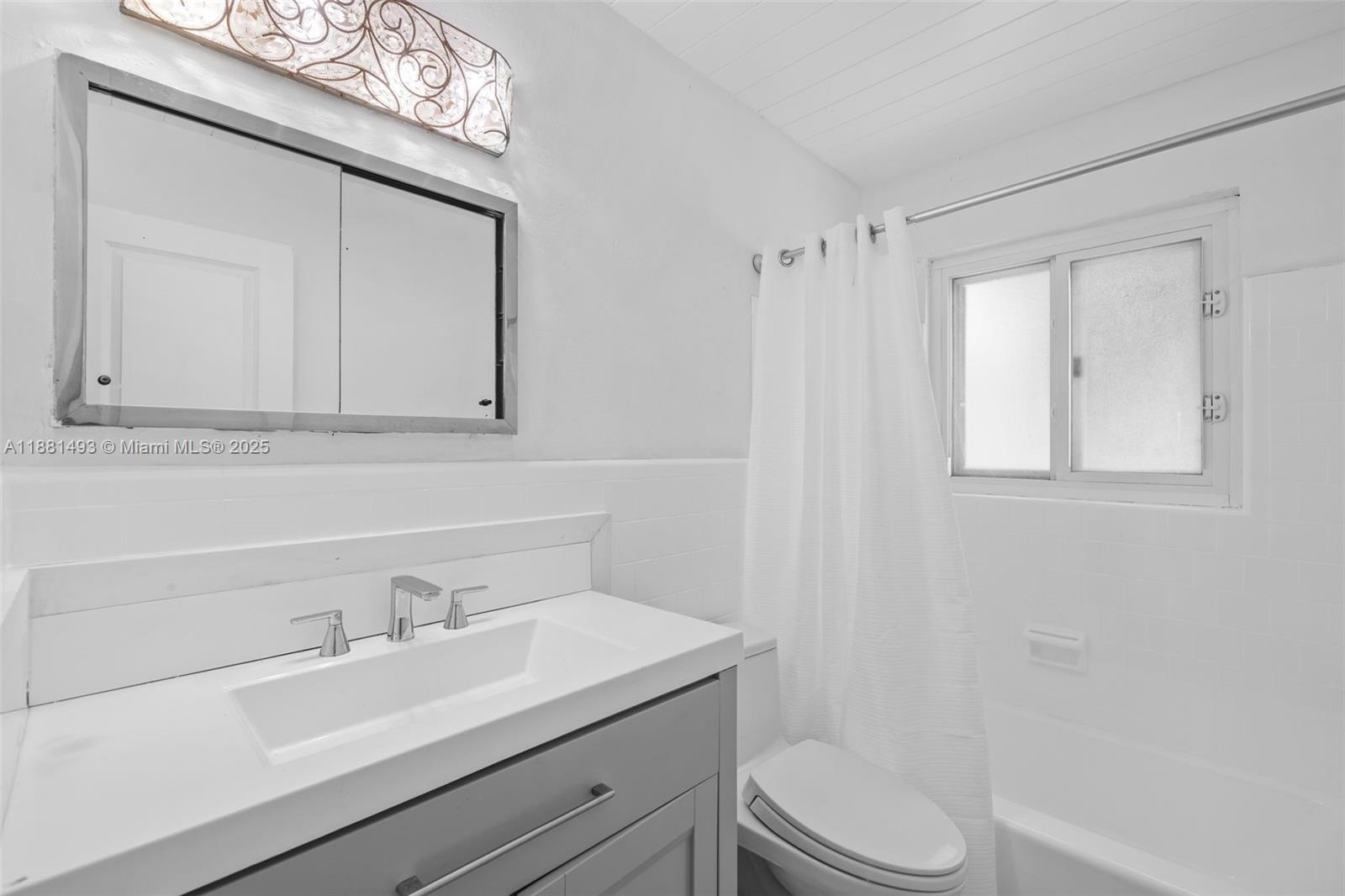 AVON HEIGHTS - Residential