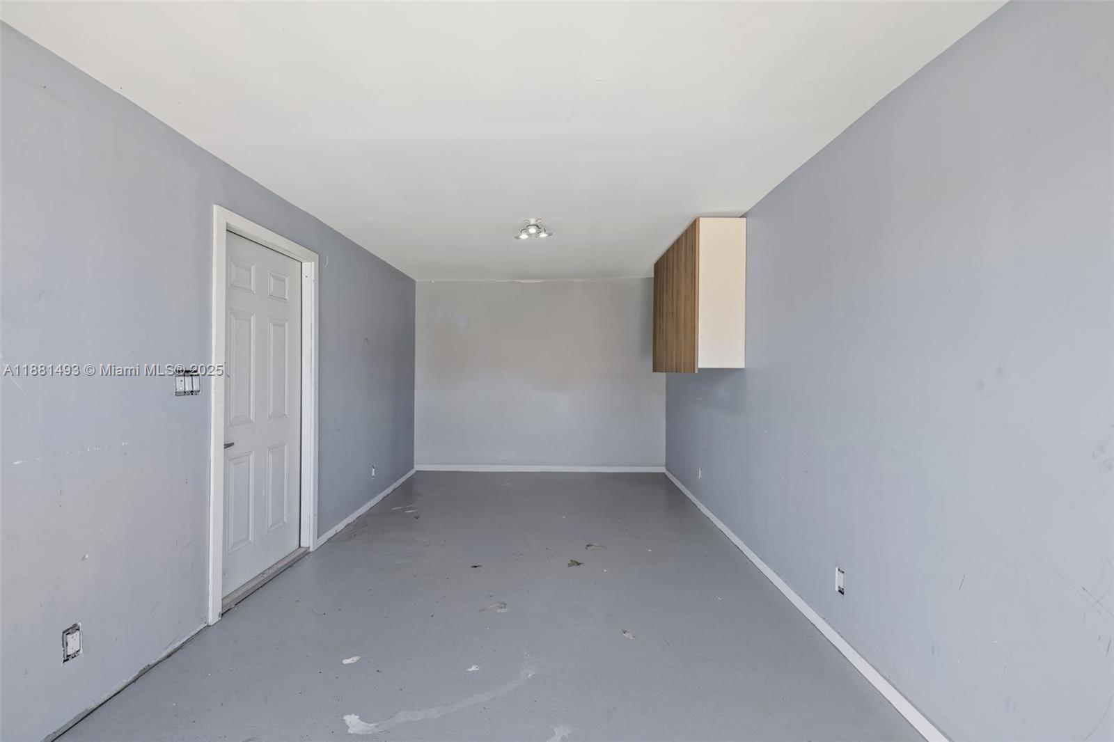 AVON HEIGHTS - Residential