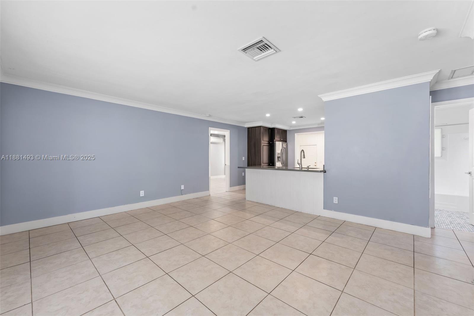 AVON HEIGHTS - Residential