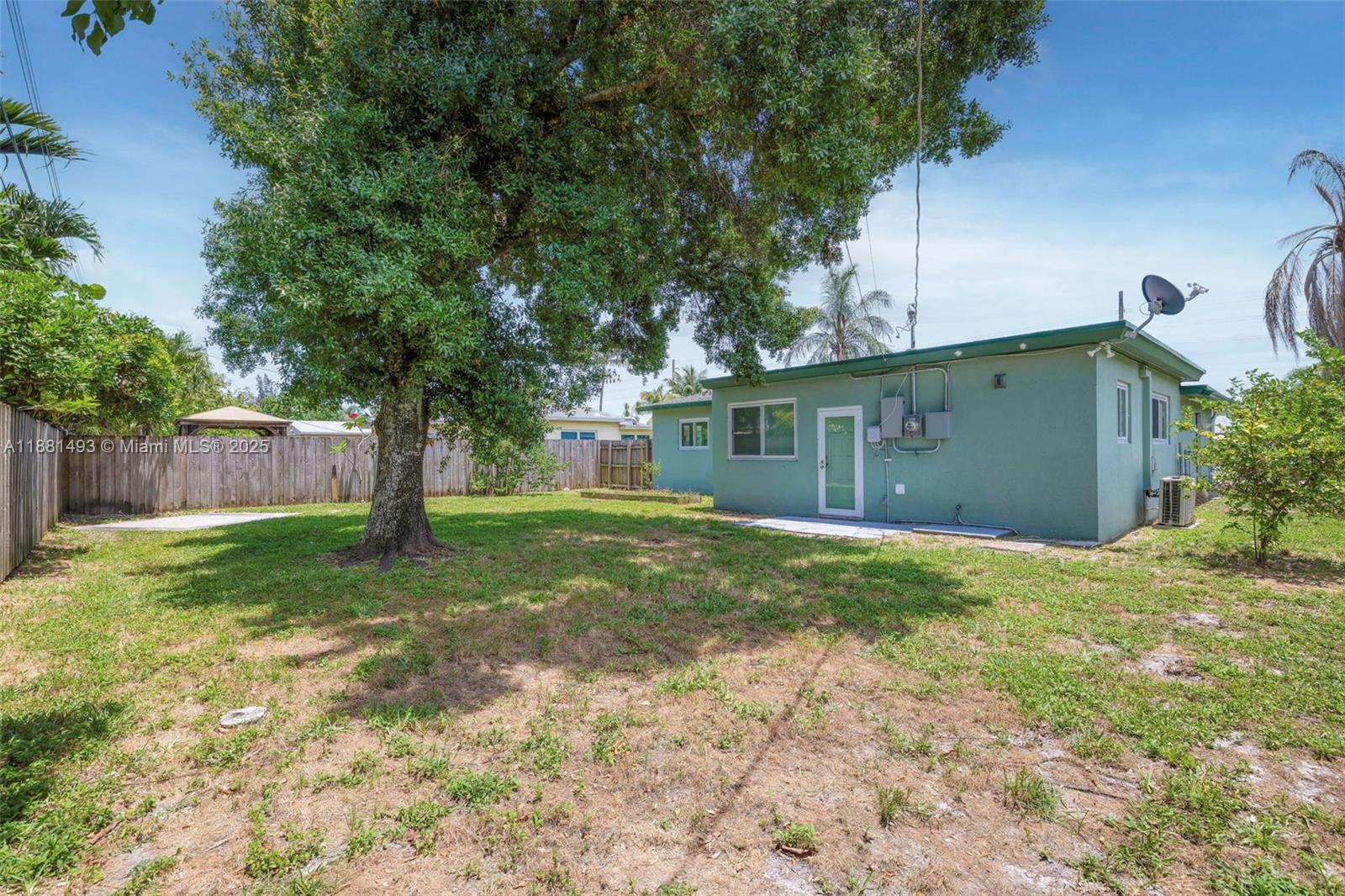 AVON HEIGHTS - Residential