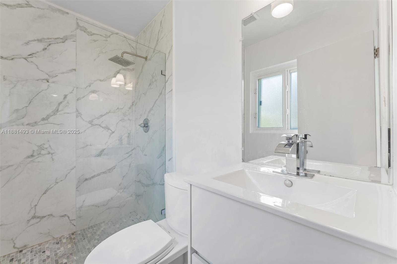 AVON HEIGHTS - Residential