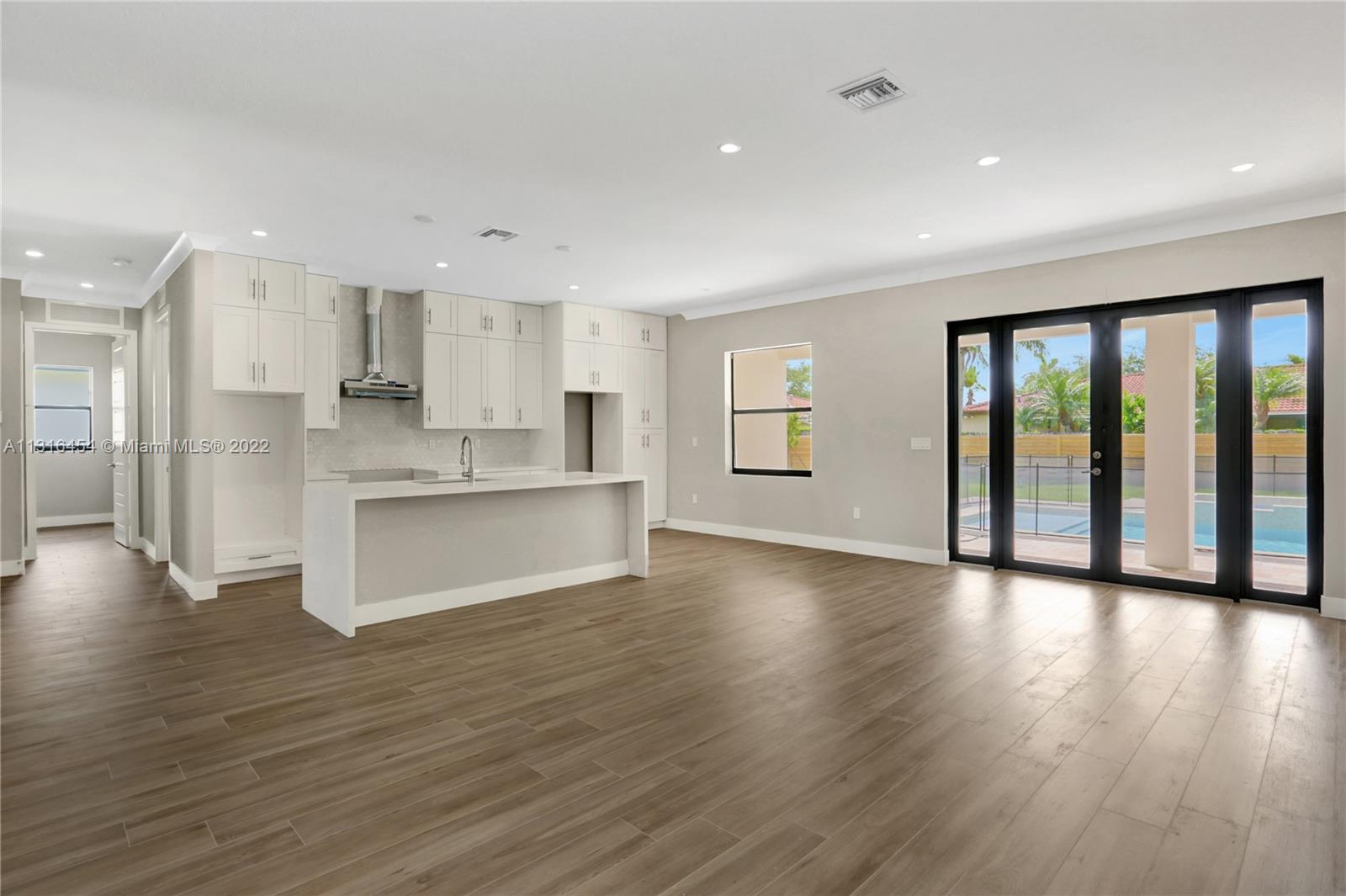 MARLIN ESTATES - Residential