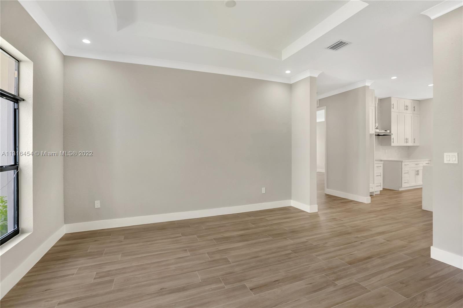 MARLIN ESTATES - Residential