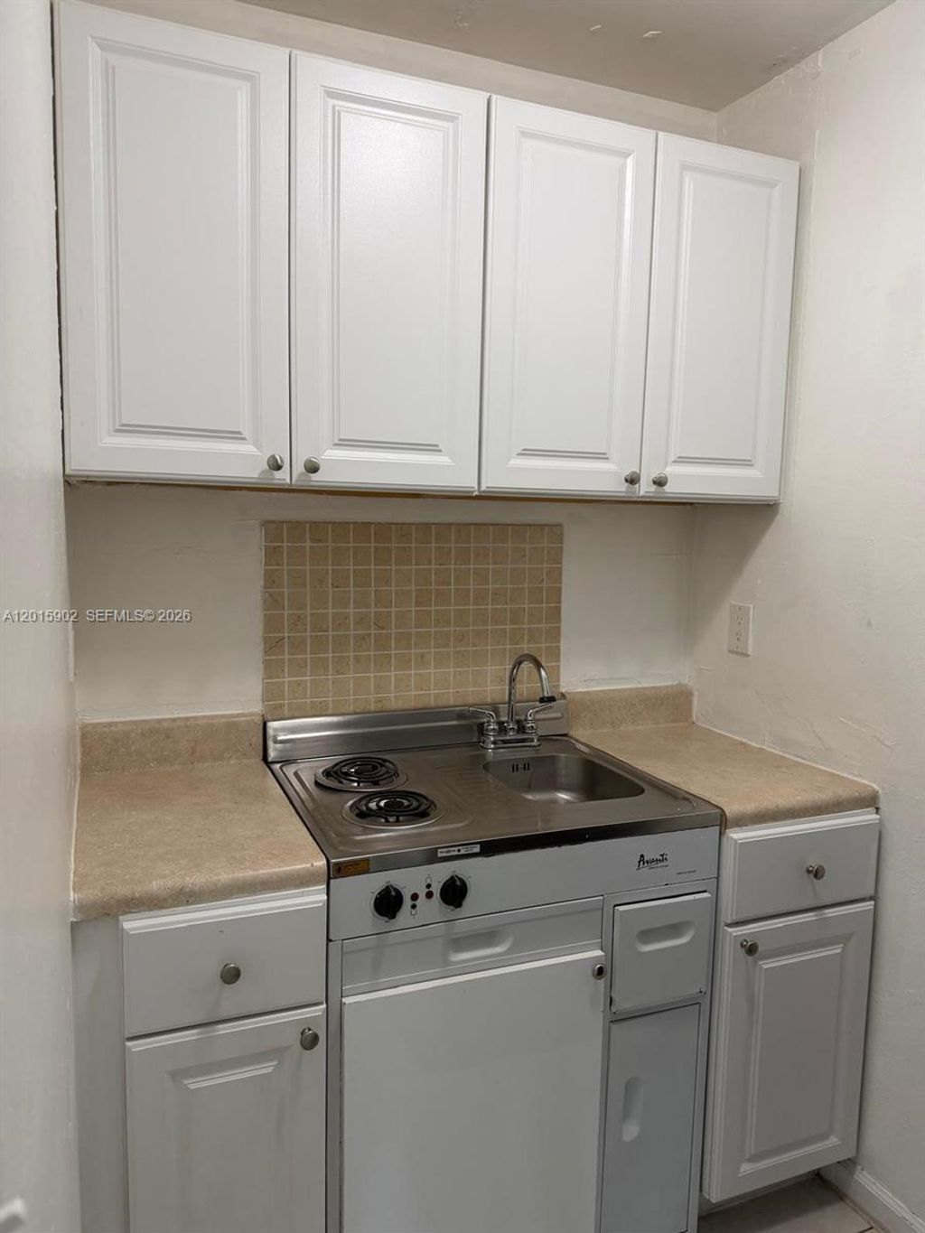 Photo of 3031 NE 21 Ter #7, Oakland Park, FL 33306 (MLS # A12015902)