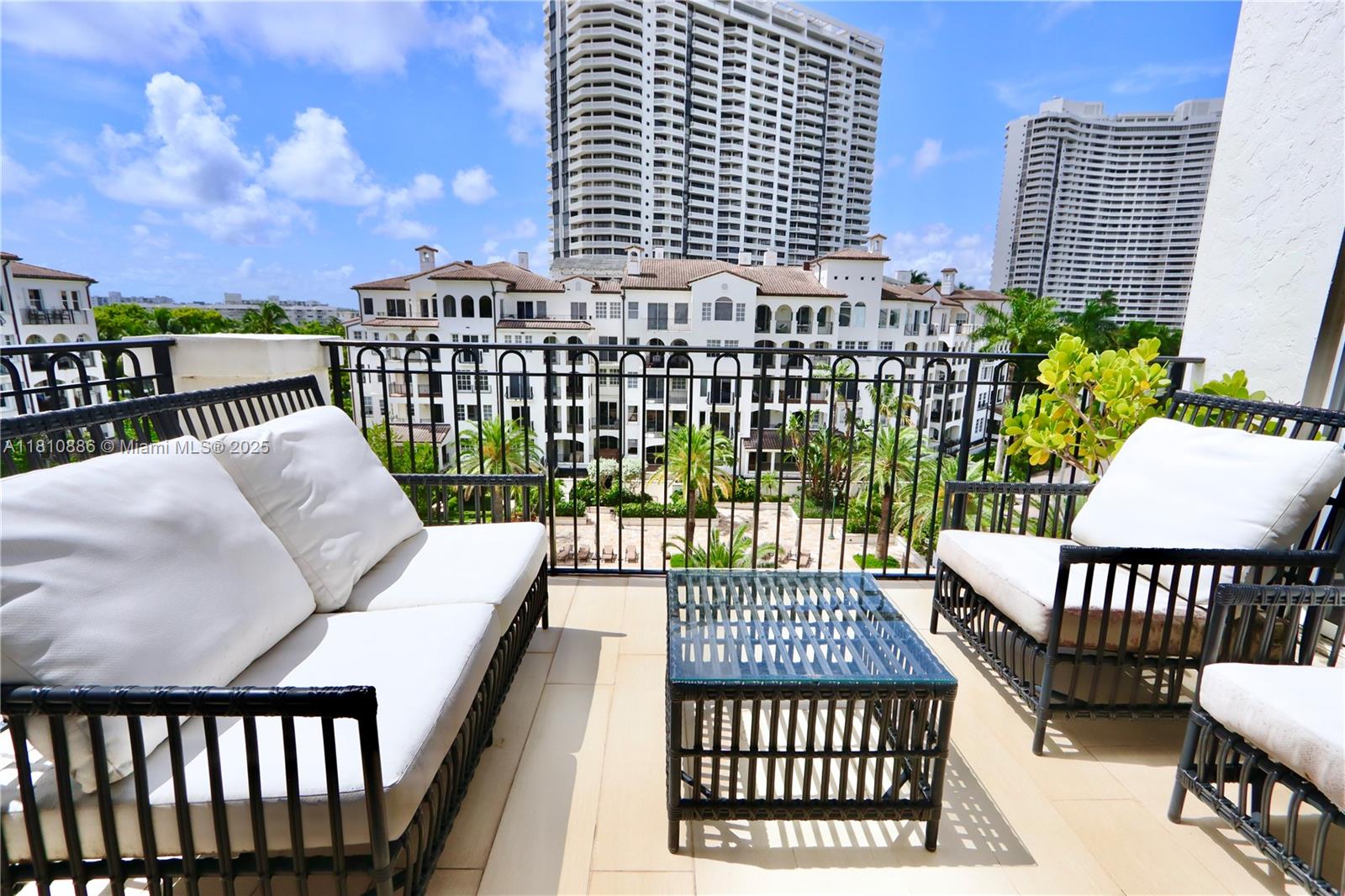 Williams Island 3900 - Residential Lease