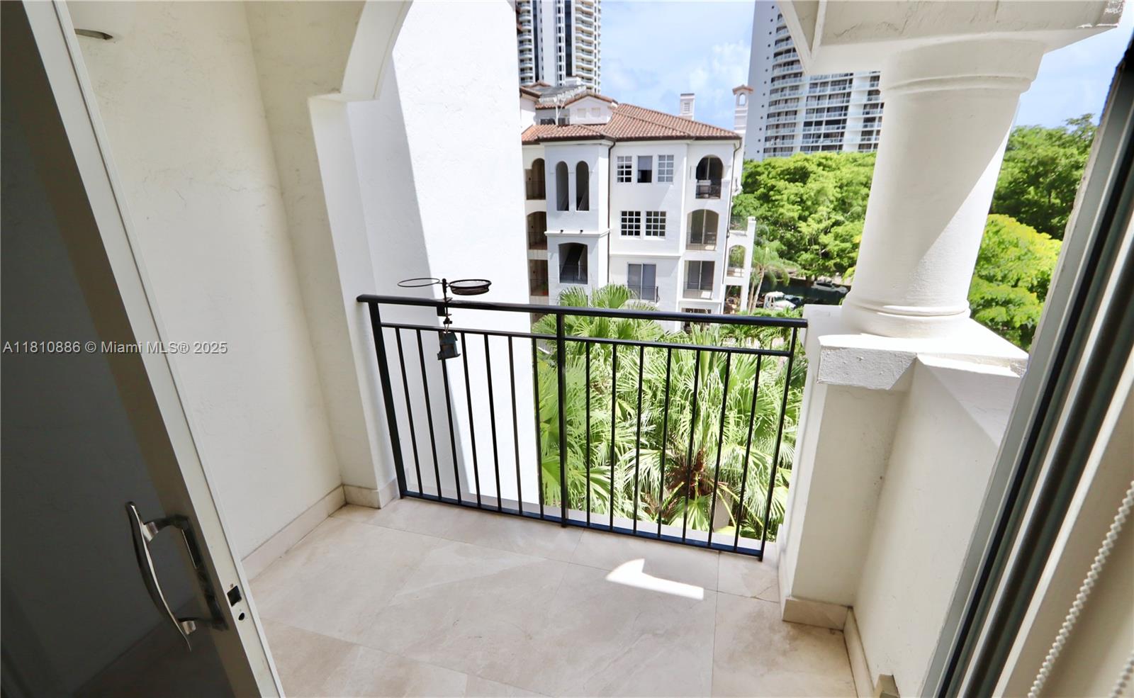 Williams Island 3900 - Residential Lease