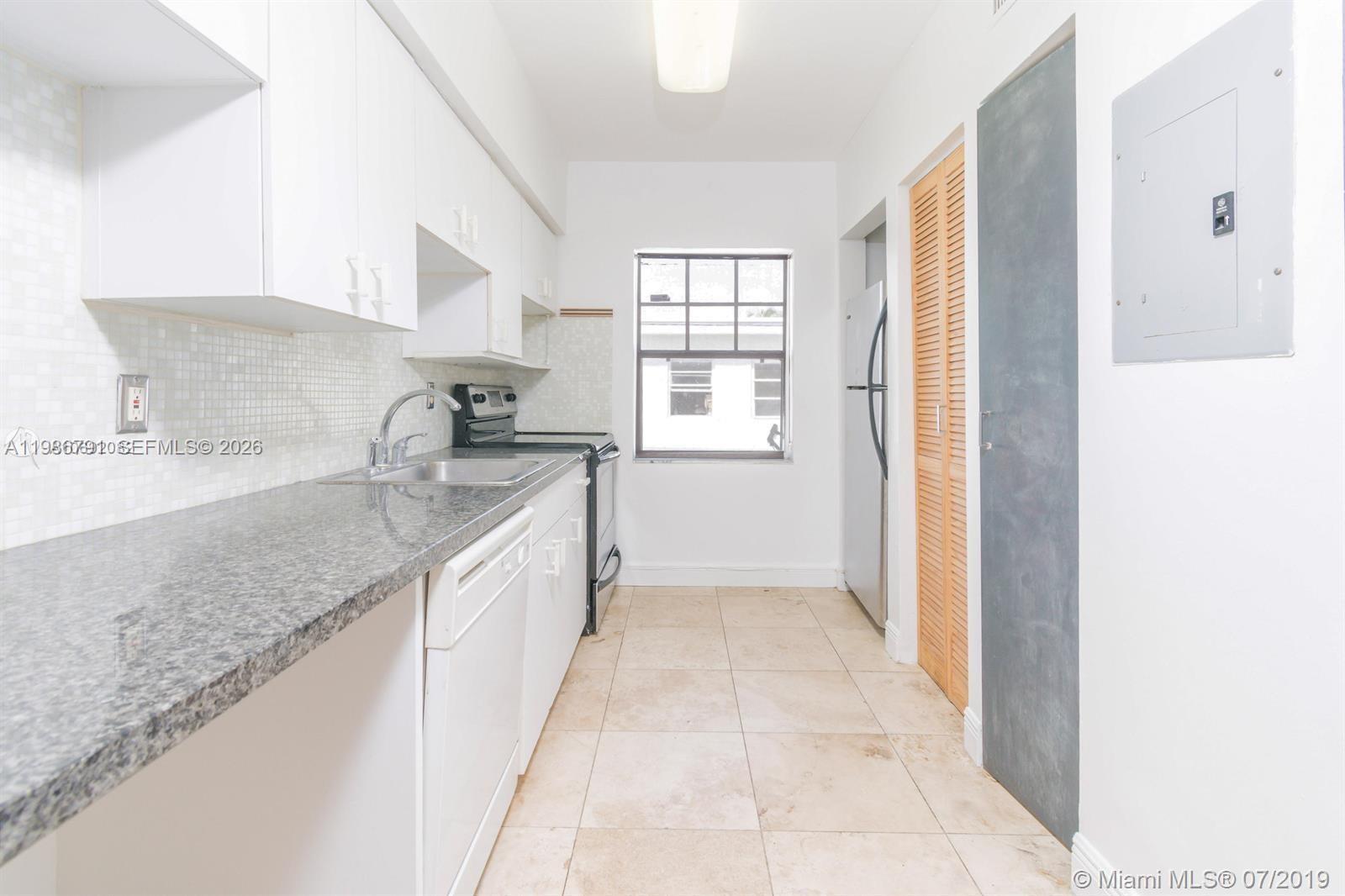 JEFFERSON COURT CONDO - Residential Lease