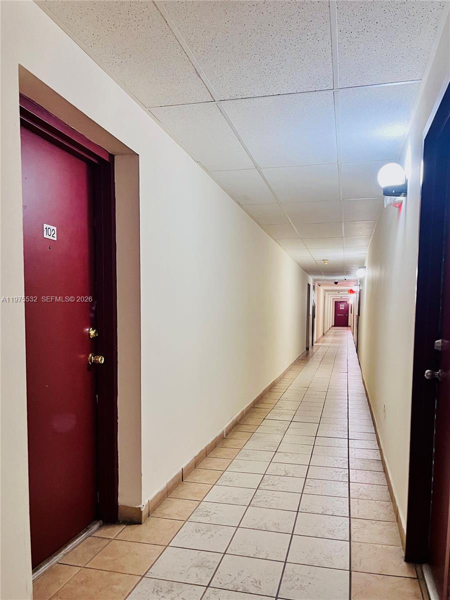 SUNSET VILLAS NO 3 CONDO - Residential